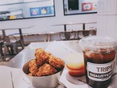 -TRIPS BURGER(大钟寺店)