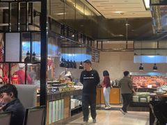 -广州万富希尔顿酒店·感趣自助餐厅·金秋蟹宴生蚝海鲜刺身烧烤