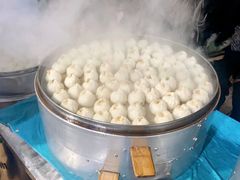 肉包-红帽叔叔包子