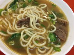 -六合夜市