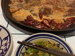 -旧街市鲜货老火锅(大光路店)