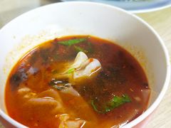 -小许三鲜砂锅馄饨店(家多乐烟酒店)