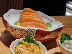 挪威三文鱼厚切-Tuna maki寿司(园区永旺店)