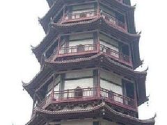 -绳金塔