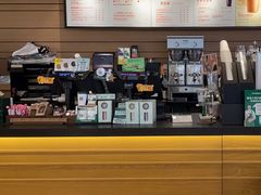 -星巴克(广州中华广场B1层店)