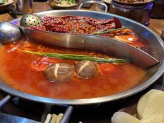 -老街·稳拈老火锅(海椒市店)