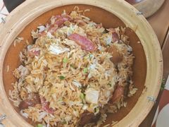 -洪氏嗨捞·广东猪肚鸡·椰子鸡火锅(西咸万象城店)