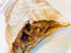 -佬钱湾仔(衣裳街店)