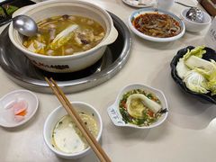 -土连锅·现熬养生汤锅(梁家巷店)