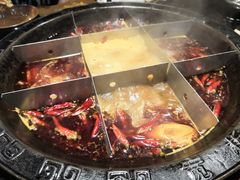 -宽板凳老灶火锅(南礼士路店)