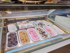 -MADO冰淇淋咖啡馆(淘金店)
