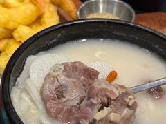 -益百岁牛尾汤主题餐厅(辛庄街店)