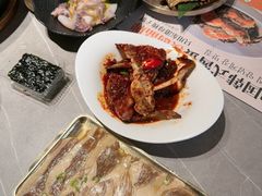 -草家酱蟹炭火烤肉店(珲春南路一店)