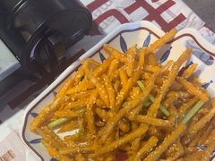 -石牌岭小亮蒸虾•湖北老字号(左岭店)