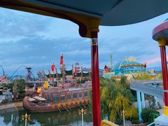 -七彩云南欢乐世界