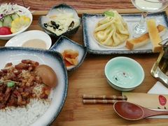招牌卤肉饭套餐-我茶人文茶馆