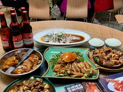 -荣基四海一家·家常菜·海鲜大排档(新安店)