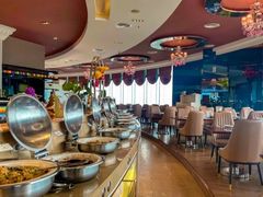自助取餐区-荣誉国际酒店-云顶旋转餐厅