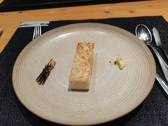 烟熏稻香手工黄油面包-香樟花园法式铁板烧(恒隆广场店)