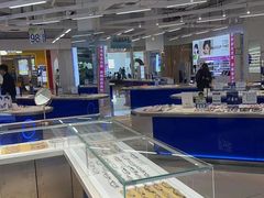 -优购镜仓(黄岛吾悦店)