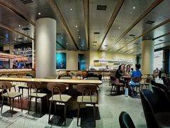 大堂-星巴克臻选(上海合生汇1F店)