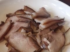 -老鼎万春卤菜(五代传承创始老店)