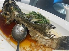 -万龙洲海鲜(大兴绿地缤纷城店)