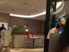 -必胜客(世纪港湾店)