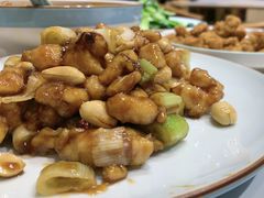 -犇逸·乐山跷脚牛肉·四川现炒(览海店)