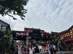 -磁器口古镇