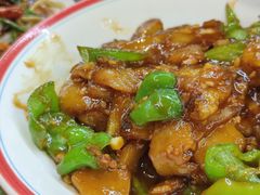 地三鲜-闯关东东北农家菜(崂山石老人店)