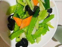 -泉上·发现DISCOVERY ·黔菜餐厅(银海元隆广场店)