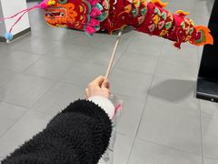 -上海星瀚奔驰4S店(红柳路店)