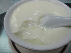 -义顺牛奶公司