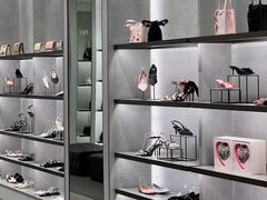 -CHARLES&KEITH(1234space店)