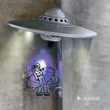  东莞探店 | 带你去太空探个店[得意]