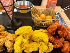 -BHC炸鸡(明洞总店)