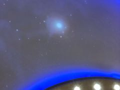 -新华文创·光的空间