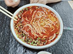 -云峰金顶兰州牛肉面(雄越店)