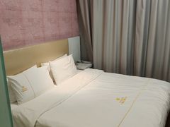 -德全心悦酒店(北京金台路地铁站店)