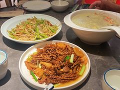 爆炒腰花-闫府私房菜·百年鲁菜(恒隆店)