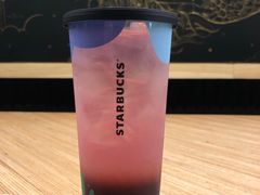 -星巴克臻选(国贸商城首店)