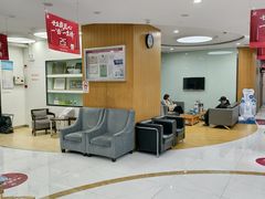 -雅悦齿科(顾村公园店)