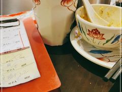 -大头虾越式风味餐厅(光明广场店)