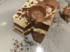 -必胜客(远大路店)