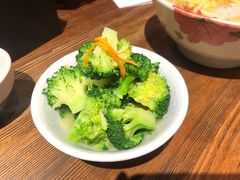 -千金一碗·宝岛一村(韩国街店)