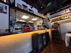 -LESCEDARS Brasserie Bistro香柏树