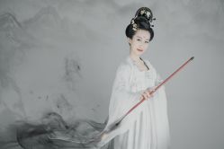 -盘子女人坊古装写真摄影(南京总店)