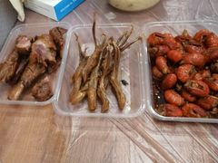 -蓝精灵饺子店