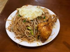 鸡腿炒粉干-凡老头米线砂锅(古荡新村西粮站)